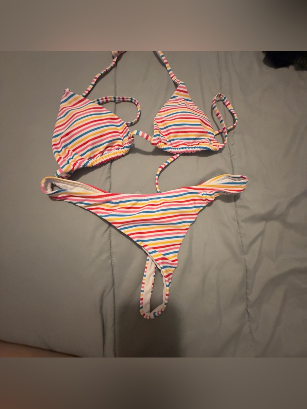 SHEIN Pink Tropical Leaf Bikini Set